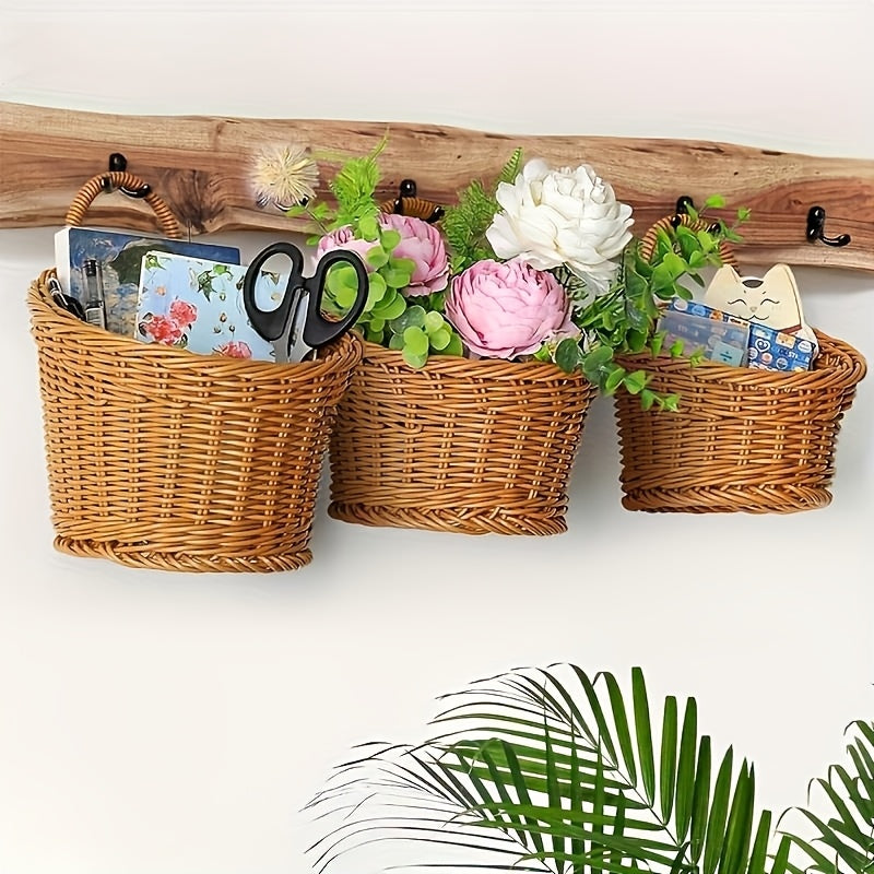 Juego de 3 Cestas Rústicas Imitación Ratán para Pared, Cestos Colgantes Tejidos de Plástico para Cocina, Jengibre, Ajo y Frutas, Organizadores Multiusos con Asa para Hogar y Estantes