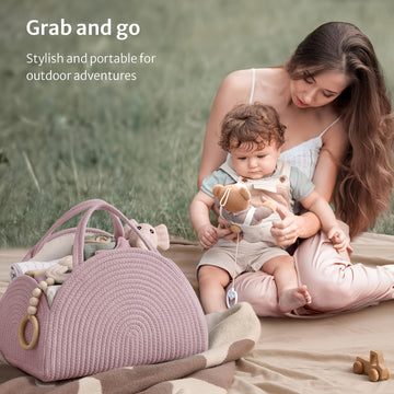Una gran caja de almacenamiento para duchas para niños y niñas, adecuada para almacenar pañales, perfecta para cochecitos, mesas de cambio y regalos para coche, en rosa claro.