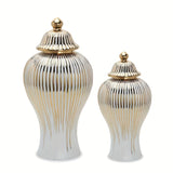 1pc Jarrón Cilíndrico Clásico a Rayas Dorado, Jarra de Cerámica Lujosa para Decoración - Elegante Florero con Tapa, Centro de Mesa para Hogar o Bodas, Recipiente Atemporal sin Necesidad de Baterías Eléctricas