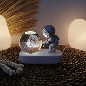 Astronauta en el cielo estrellado