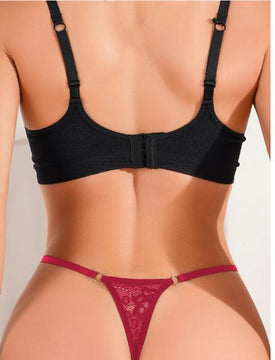 Lencería Con Liga Y Tanga De Encaje Floral