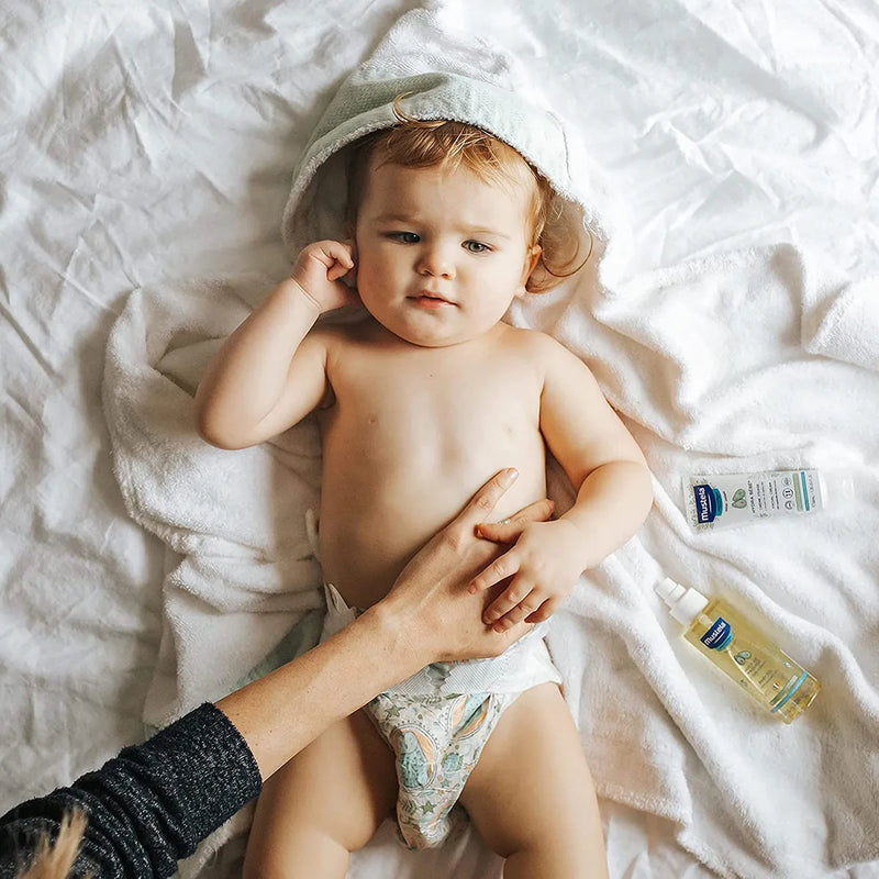Mustela Aceite Hidratante Para Masajes Para Bebés, Con Ace.