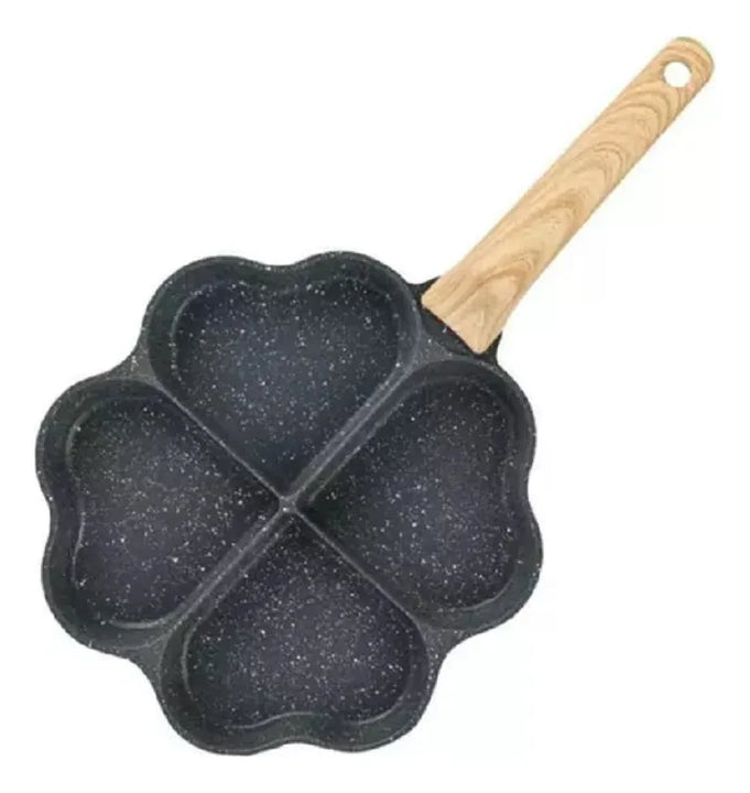 Sarten Corazon Multiuso Antiadherente 4 Puestos Negro