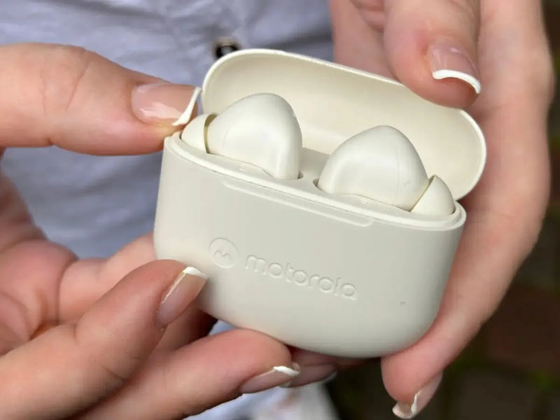Auricular In Ear Motorola Buds 065 Bt 5.0 Blanco