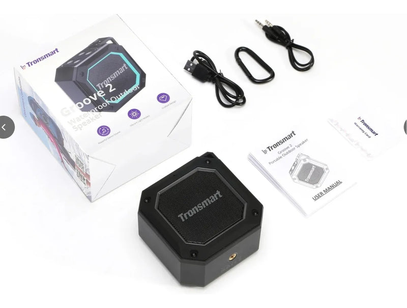 Parlante Tronsmart Groove 2 Groove 2 portátil con bluetooth waterproof negra