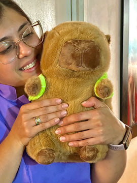 Capibara De Peluche Grande Realista Bonito Juguete Perfumado Color Marrón