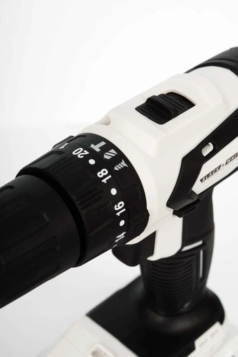 Taladro Percutor Atornillador Recargable 18v 1/2 Black&white Blanco/negro 60hz