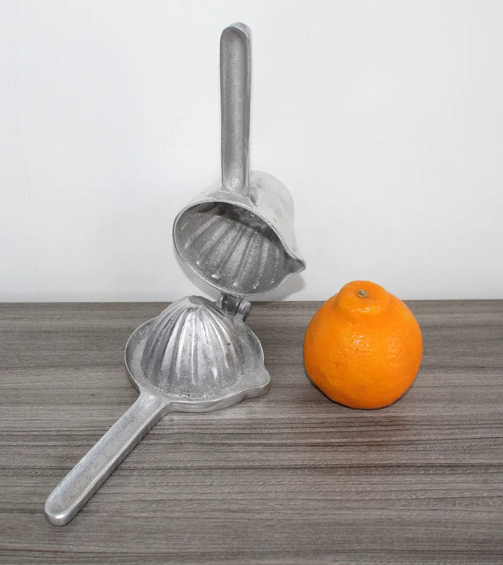 Exprimidor Manual De Naranjas Y Frutas. Aluminio Fundido