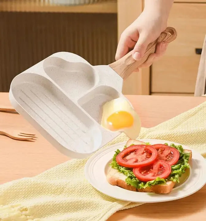 Sartén Para Huevos Fritos Forma De Corazón 3 Puestos Niños Beige