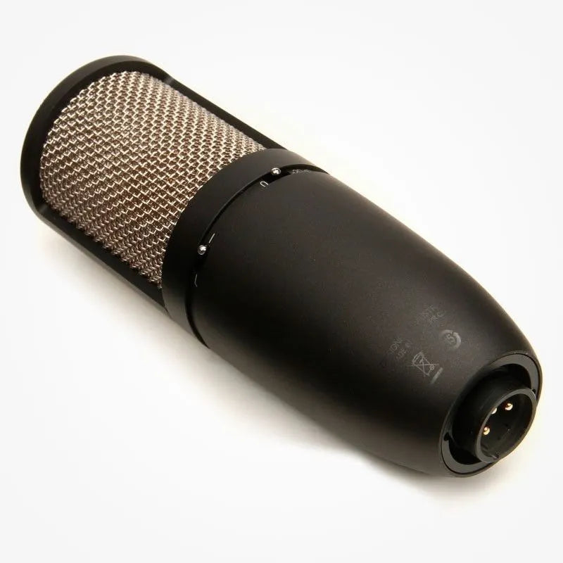 Micrófono AKG P220 Condensador Cardioide color negroS