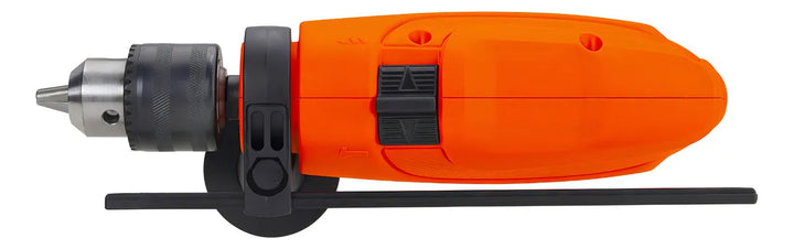 Taladro percutor atornillador eléctrico de 13mm Black+Decker HD555 550W + accesorio 60Hz