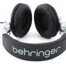 Fone de ouvido over-ear Behringer HPX2000 plateado e negro