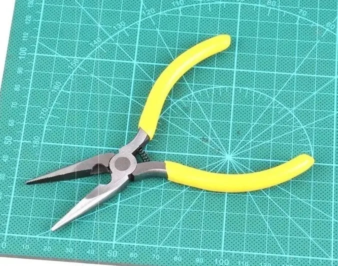 Juego De Pinzas, Alicates Electronica + Estuche X 5 Unidades