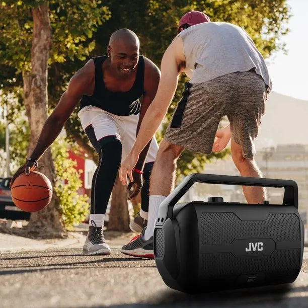 Bocina Portatil Jvc Rover 30 Hrs Resistente Al Agua Usb Aux. Color Negro XS-S521PB