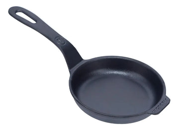 Sartén Pequeña De Hierro Fundido 12 Cm Victoria® Curado Color Negro