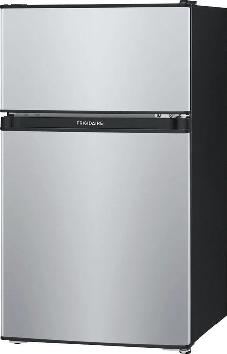 Mini Nevera Frigidaire Ffps3133um De 3.1 Cuartos En Acero