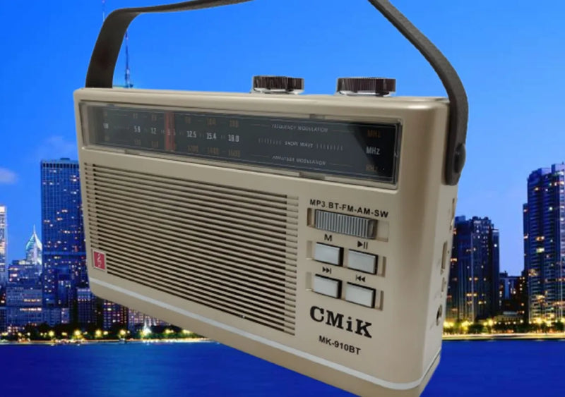 Radio Multibandas Mp3 Portatil Recargable Blue Sonido Claro Dorado