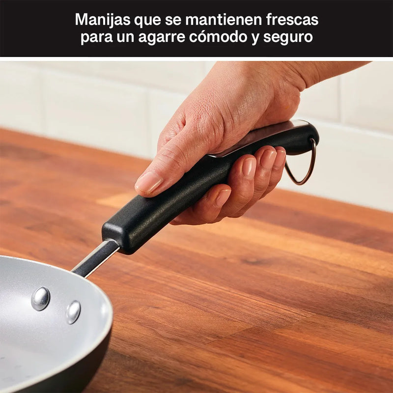 Sartén Disney 28cm Aluminio Antiadherente Cerámico Neg 14651 Black / Negro