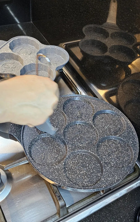 Sartén Siete Puestos Emojis Desayuno Pancakes Antiadherente Gris Oscuro