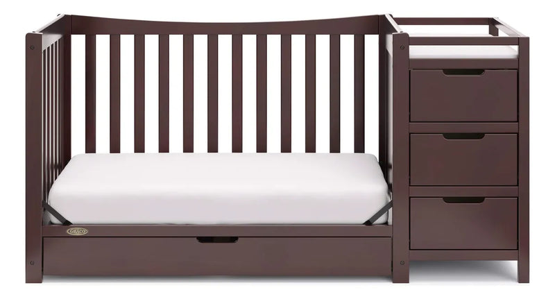 Cuna Y Cambiador Convertible 4 En 1 Color Espresso