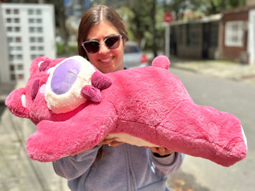 Peluche Oso Lotso Dormilón Acostado Grande 65cm Morado