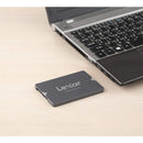 Disco sólido interno Lexar LNS100-512RBNA 512GB gris