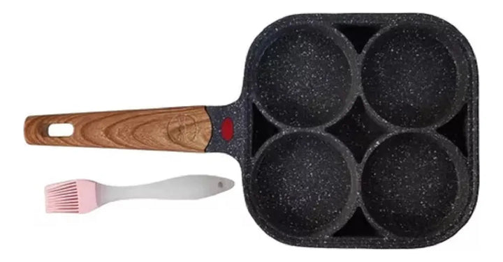 Sarten 4 Compartimientos Cacerola Antiadherente Huevos Arepa Negro