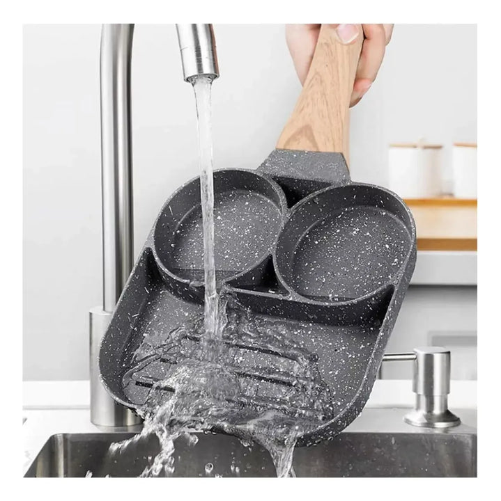 Sarten Antiadherente 3 Puestos Cocina Huevos Arepas Gris