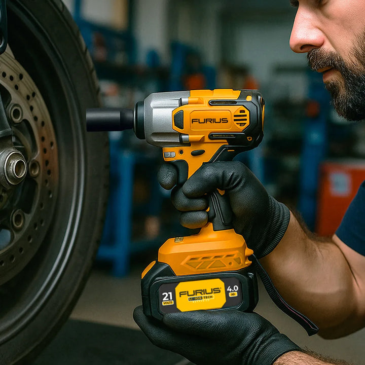 Llave De Impacto Inalámbrica 21v +2 Baterias. 1/2 Brushless - Amarillo - 50/60 Hz