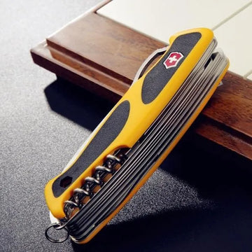 Navaja Suiza Victorinox Original Rangergrip Boatsman Alicate Amarillo/negro