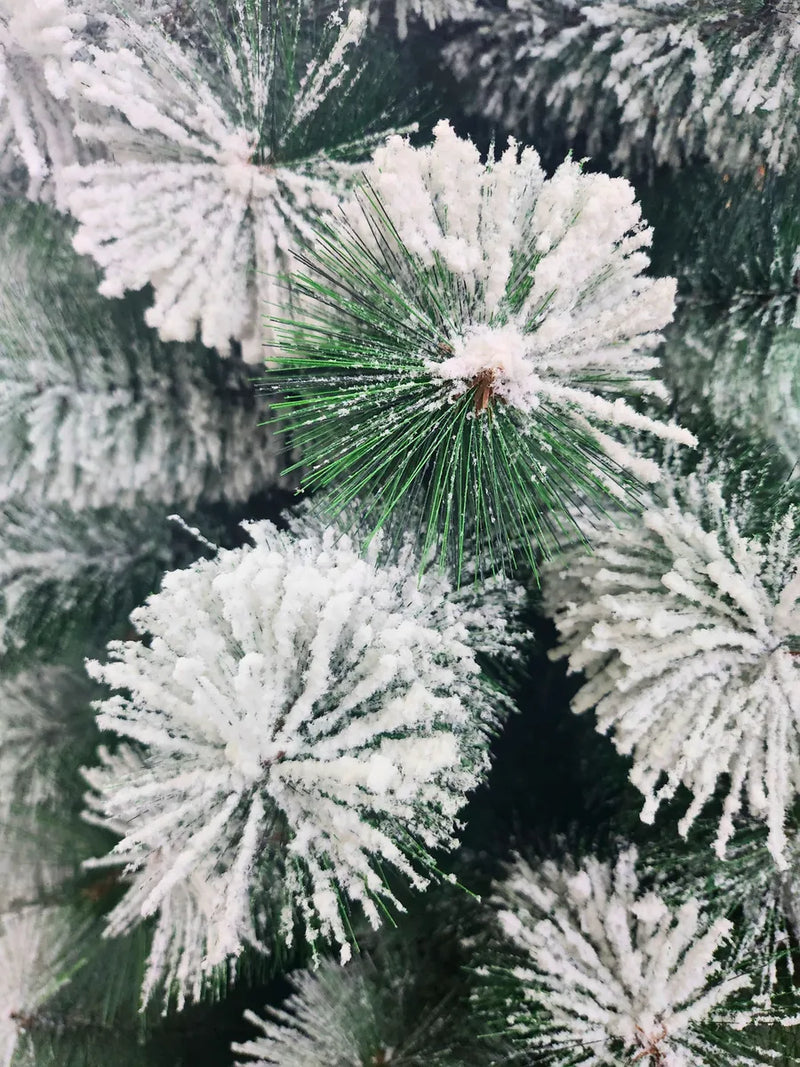 Árbol De Navidad Pino Nevado 1.80 Metros Verde
