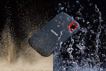 Disco sólido externo SanDisk Extreme SDSSDE61-2T00-G25 2TB negro
