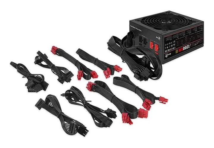 Fuente De Poder Aerocool Kcas Plus 1200w 80 Plus Gold Negro