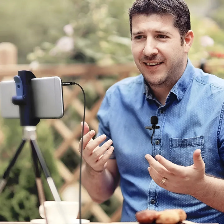 Microfono Manos Libres Clip Celular Gamer Blogger Telefono Color Negro