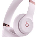 Audífonos Inalámbricos Beats Solo 4 - Rosa Algodón Color Rosa Claro Luz Blanco