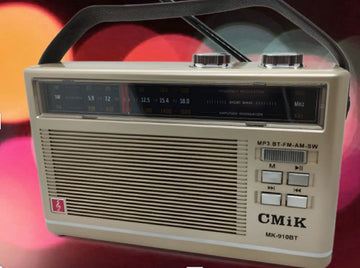 Radio Multibandas Mp3 Portatil Recargable Blue Sonido Claro Dorado