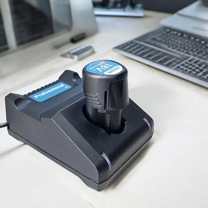 Taladro Percutor Atornillador Inalámbrico 18v Brushless 10mm Azul Acero 50hz/60hz