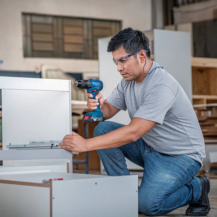 Taladro Percutor Inalambrico Bosch Gsb 185-li Cargador 2 Bat - Azul Oscuro