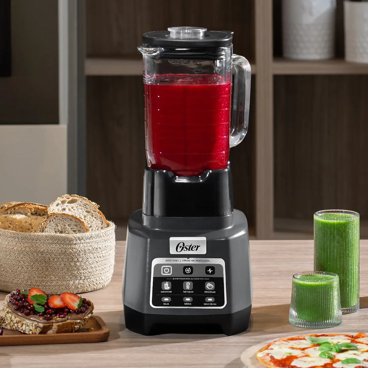 Licuadora Oster® Profesional Xtreme Mix, Reversible, 2l,gris Color Gris