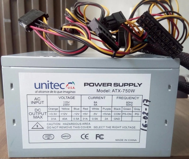 Fuente Poder Computador Torre Atx 750w Nominales Unitec