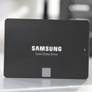 Disco sólido interno Samsung 870 EVO MZ-77E500 500GB negro