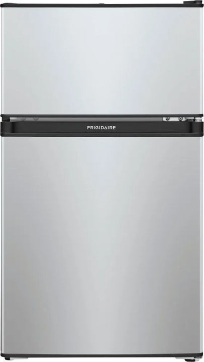 Mini Nevera Frigidaire Ffps3133um De 3.1 Cuartos En Acero