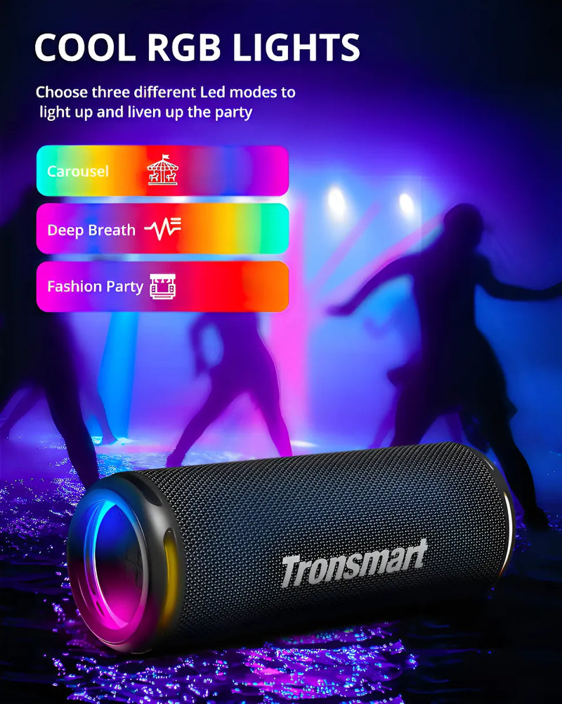 Parlante Tronsmart T7 Lite portátil con bluetooth waterproof negra