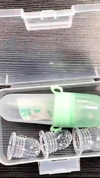 Tetero Biberón Azul Dispensador Alimentos Bebés 40 Ml Uso Azul Chupo 3 Tamaño Alimento + CAyuda Habilidades Control Sin Bpa Libre Bps Sin Ftalatos Silicona Grado Alimenticio Versátiluchara Dispensar