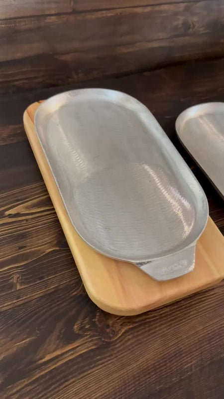Tabla Para Servir Carnes Con Plancha Aluminio Lisa Natural