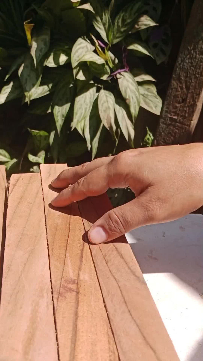 Tablas De Madera Teca Para Picar Alimentos Mediana Con Ranur Liso Marrón