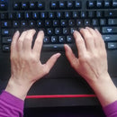 Teclado Logitech G Serie G QWERTY Romer-G inglés internacional color negro con luz RGB