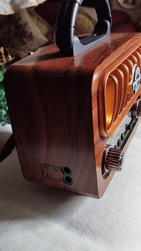 Radio Multibandas Retro Solar Excelente Sonido Y Sintonia Café