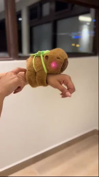 Peluche Capibara Cola Giratoria Luz Led Música Juguete Niños Café