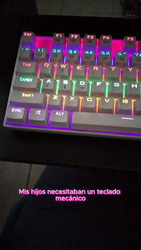 Teclado Redragon Kumara QWERTY Outemu Red español España color negro con luz rainbow